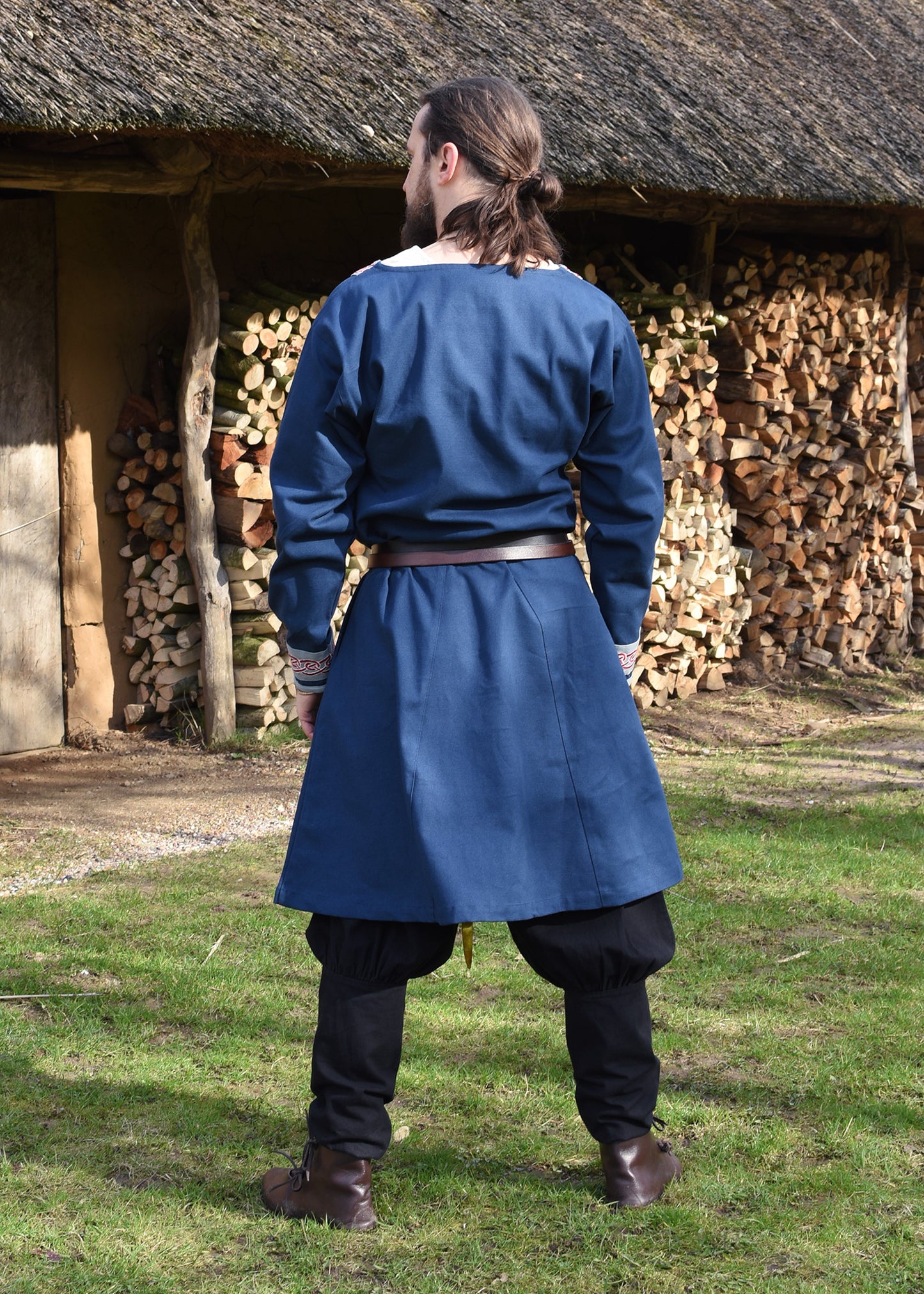 Wikinger Tunika mit Stickerei, blau