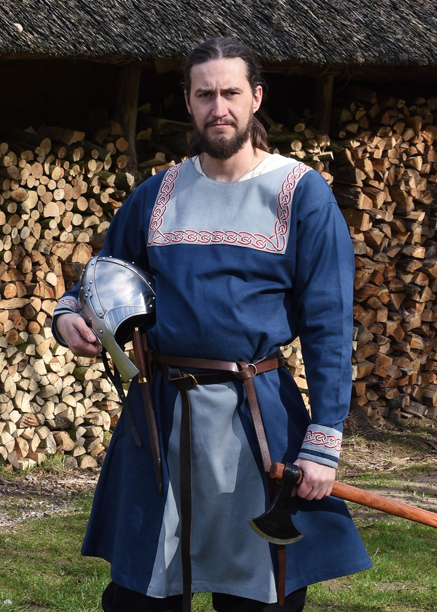 Wikinger Tunika mit Stickerei, blau