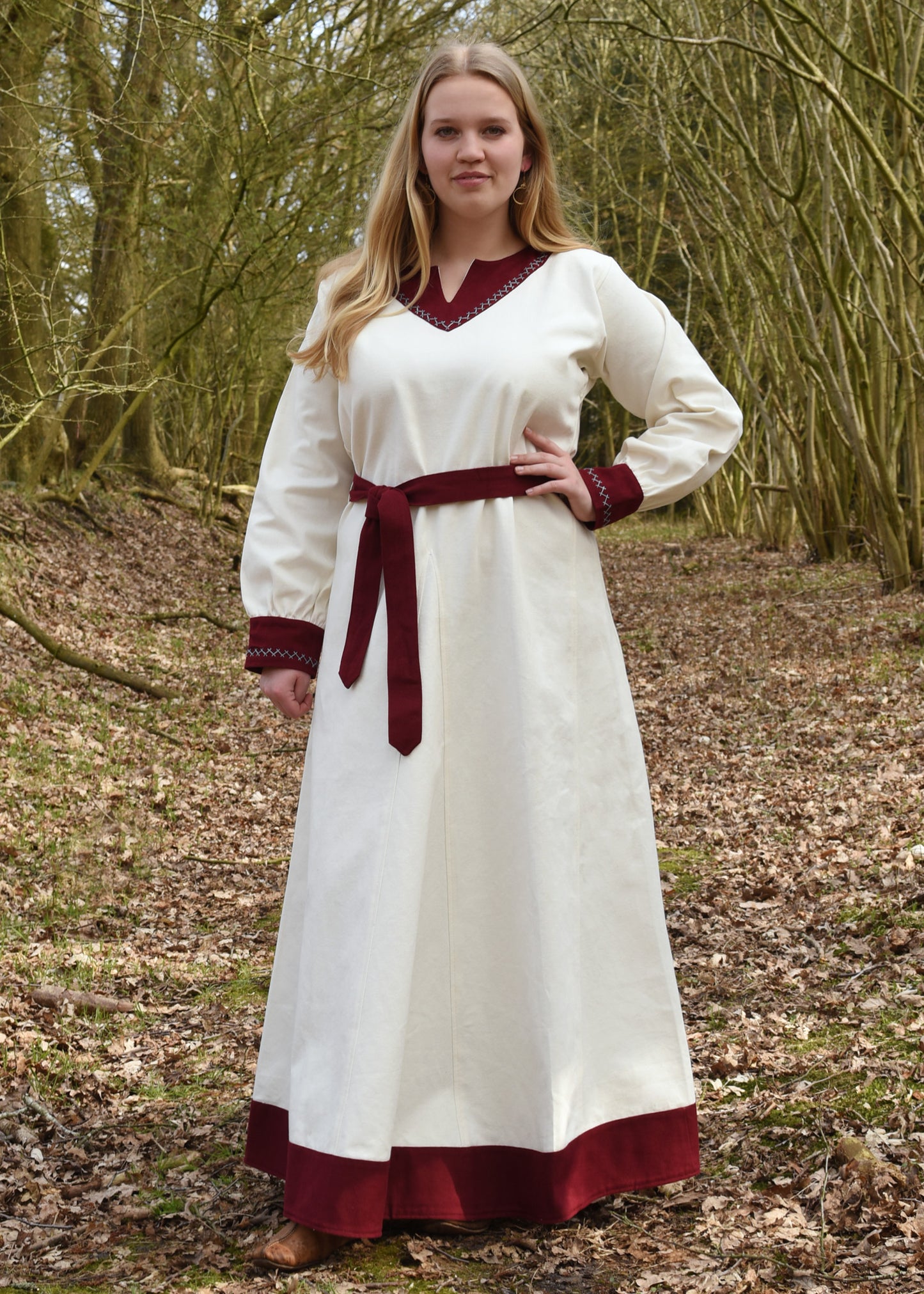 Wikinger Kleid , natur/weinrot
