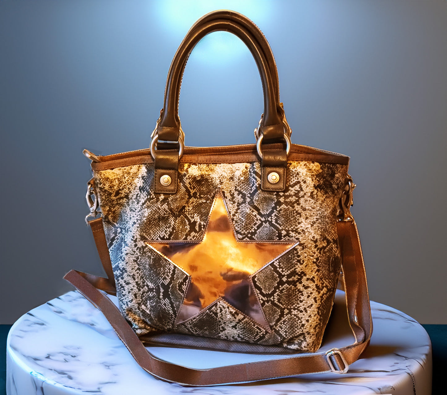 George Gina & Lucy Handtasche „Hipper“ – Snake Design