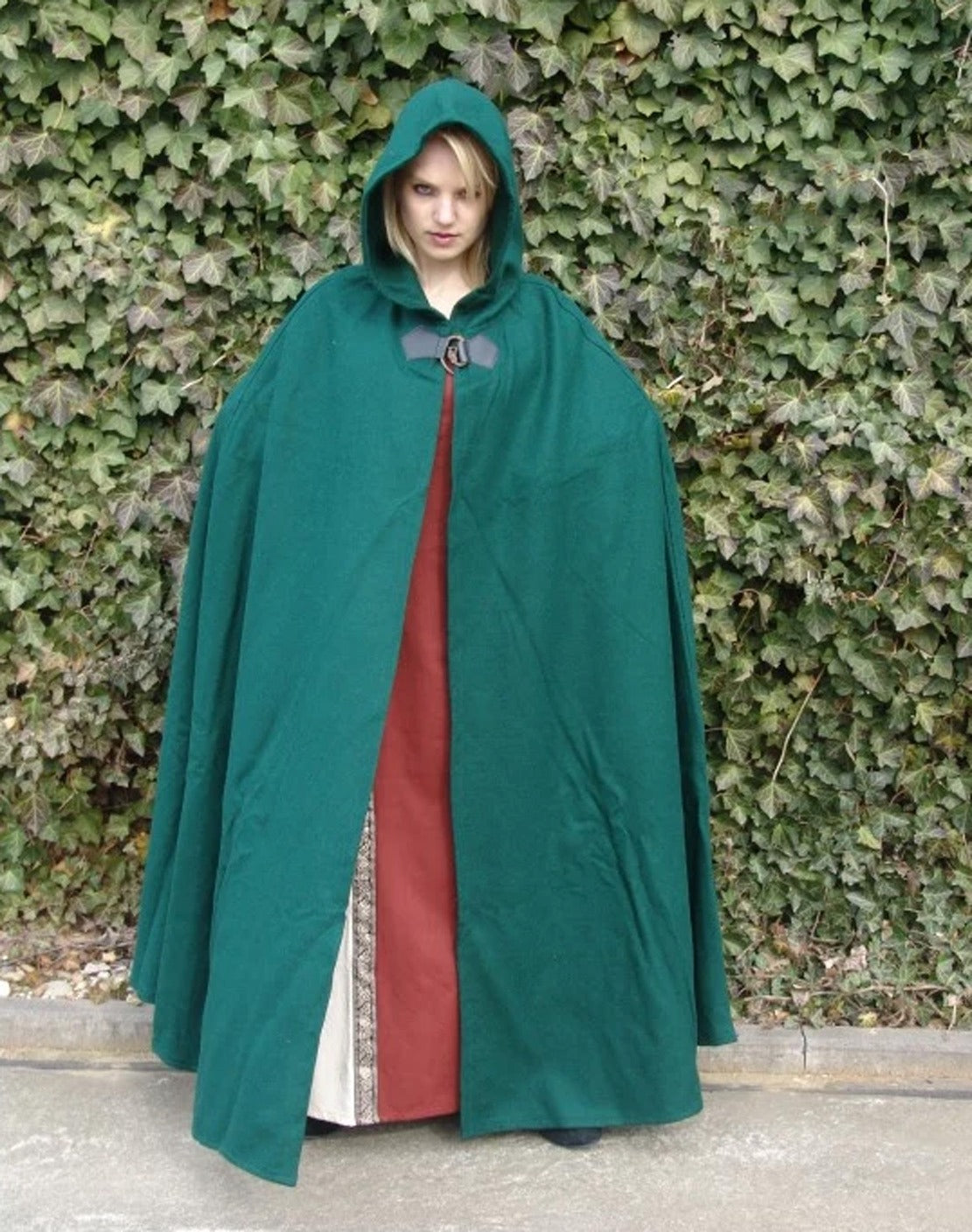 Wollumhang mit Wolfsschließe