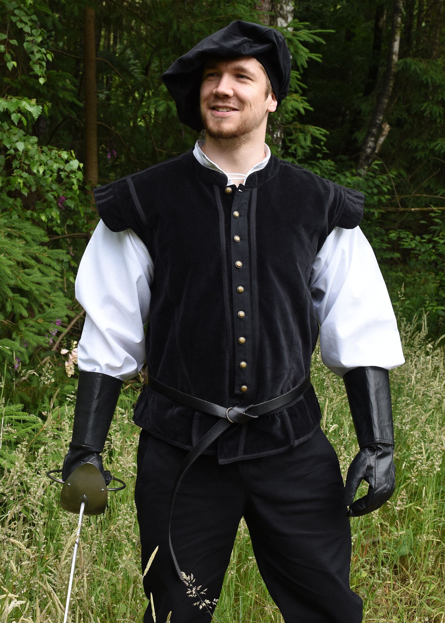 Samt Doublet mit Metallknöpfen, schwarz