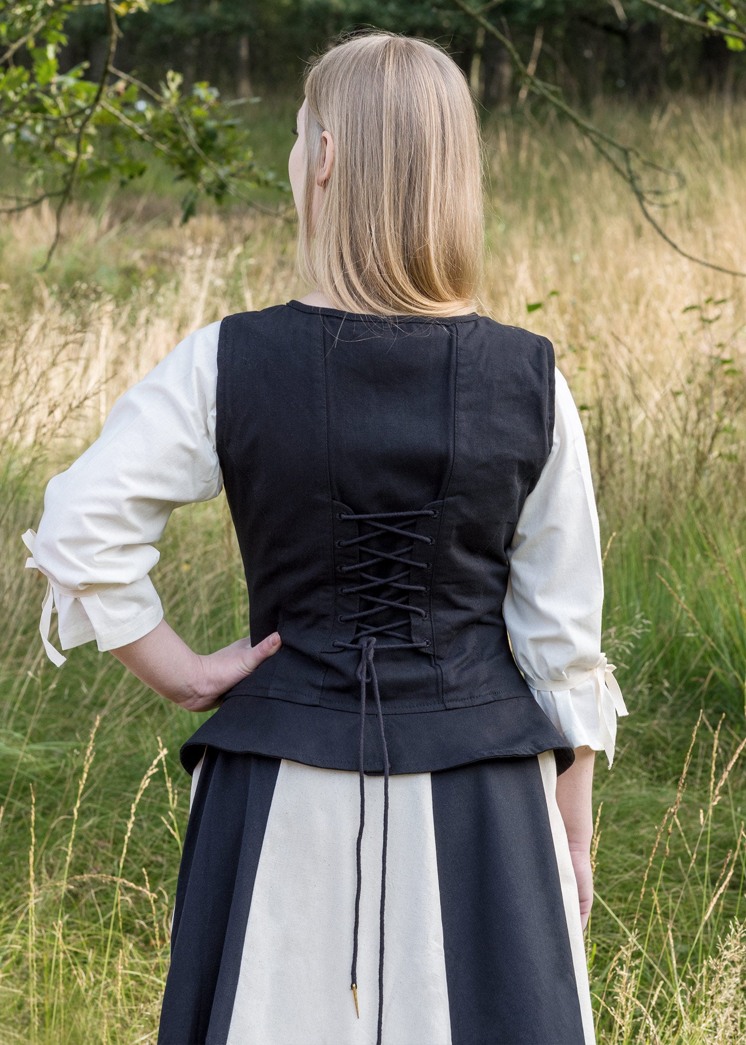 Spätmittelalterliche Weste, Corsage in braun oder schwarz