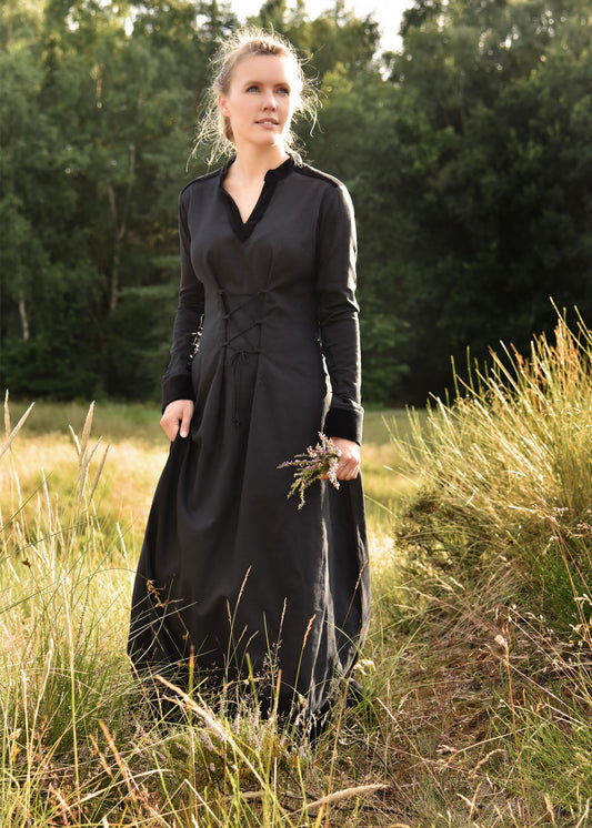 Mittelalterkleid mit Samt-Details, schwarz