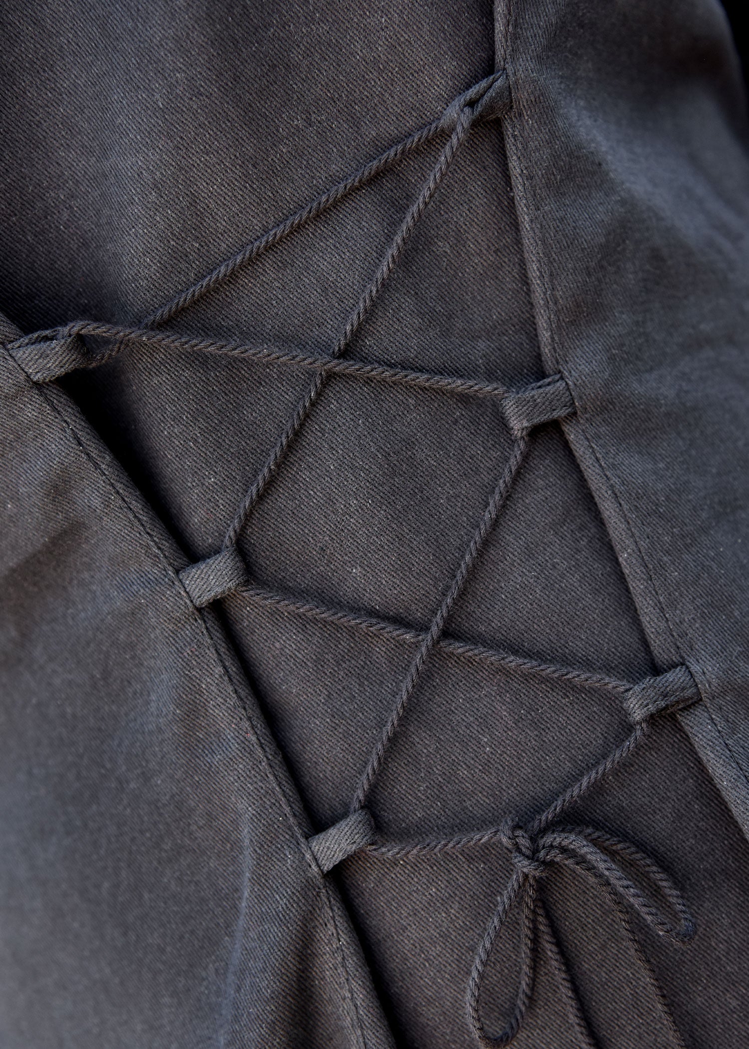 Mittelalterkleid mit Samt-Details, schwarz