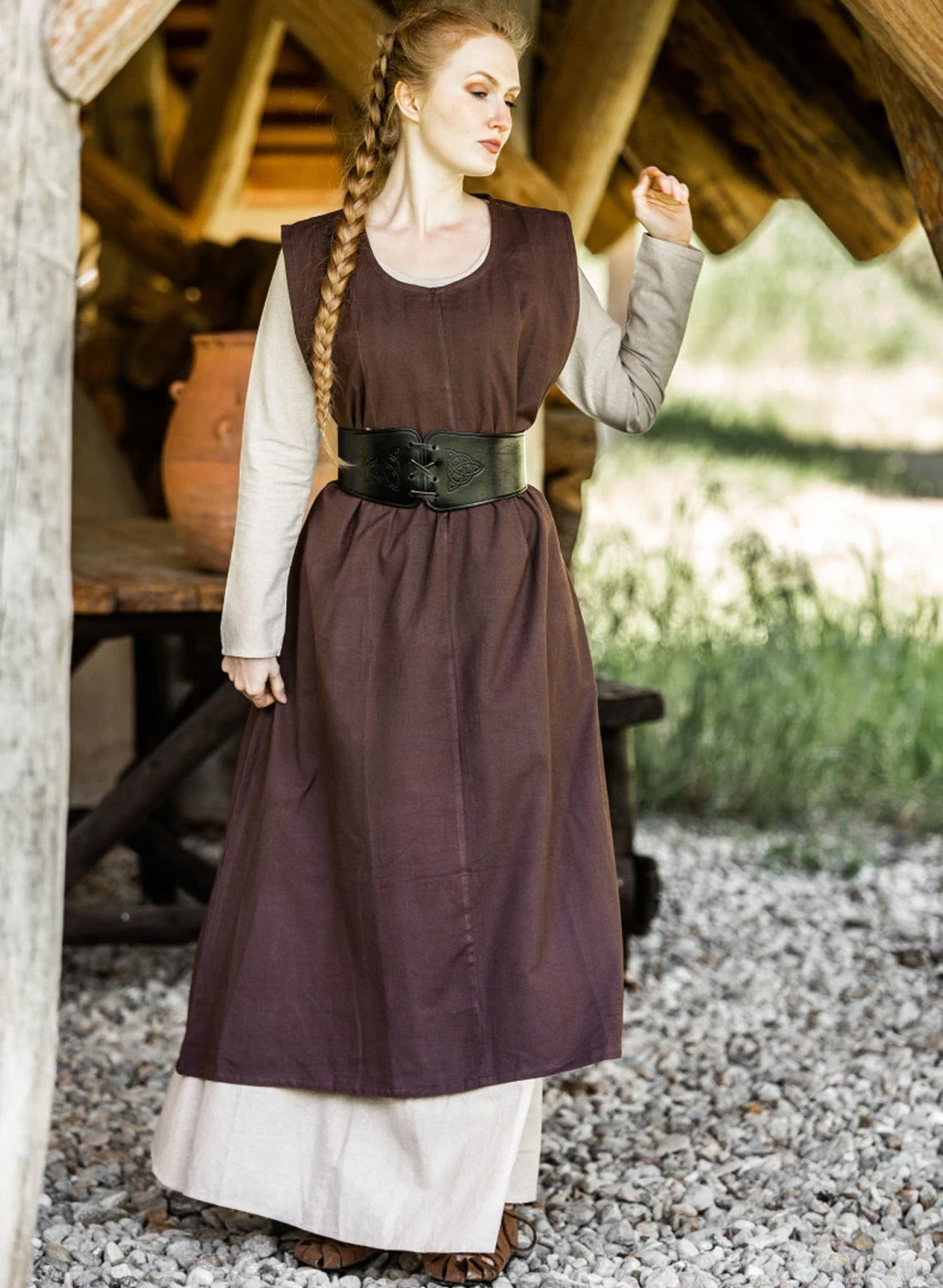 Bäuerliches Überkleid Dunkelbraun