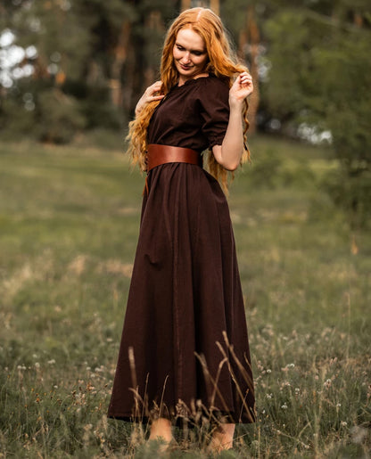 Mittelalterliches Bodenlanges Kurzarmkleid Braun
