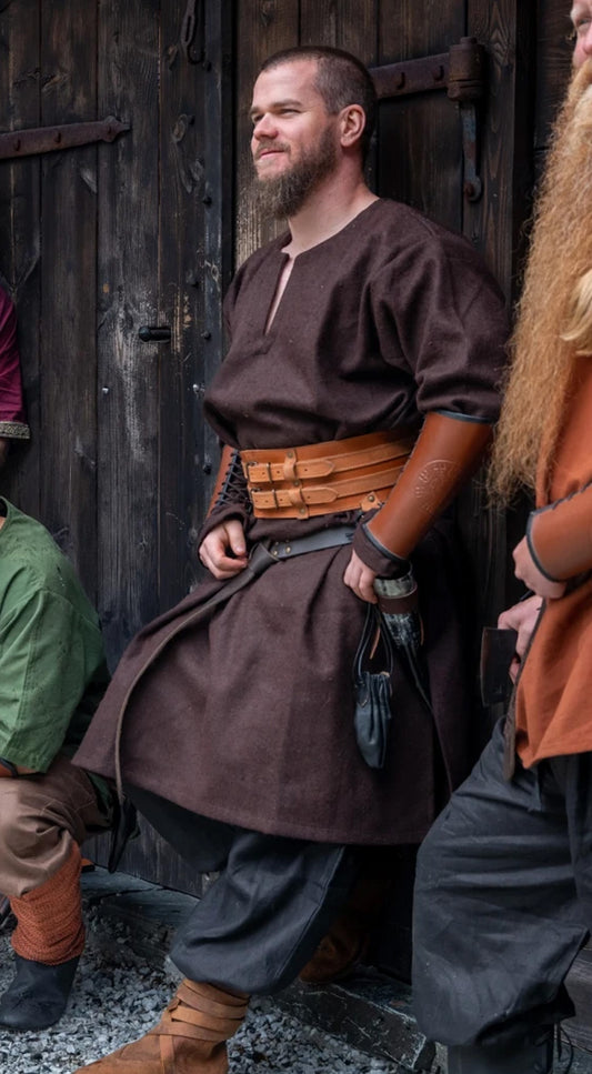 Wikinger Wolltunika Braun