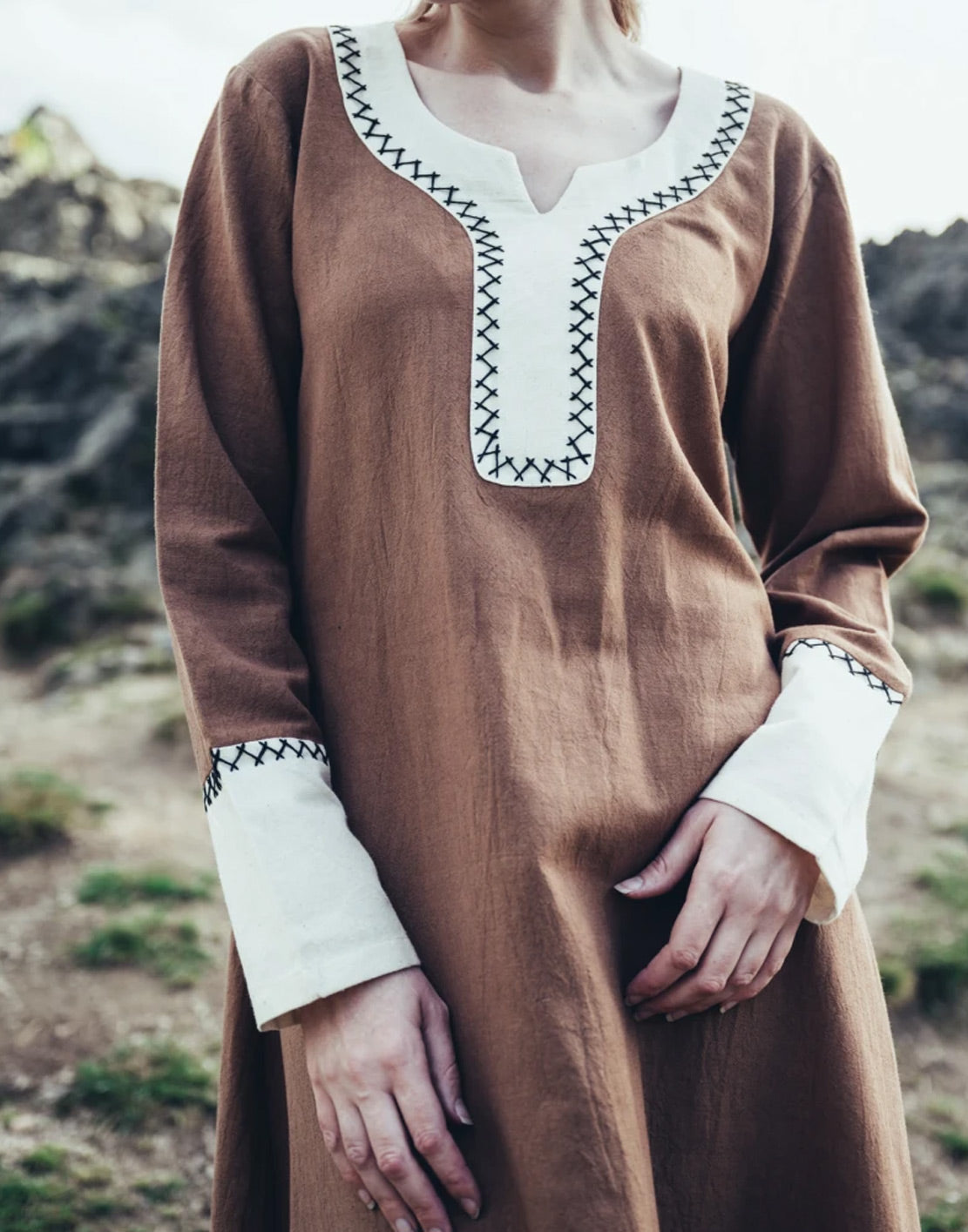 Wikingerkleid  Sand